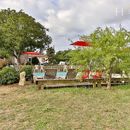 La Longere Du Champ De La *